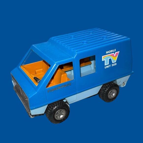 Vintage 1977 Fisher-Price Adventure People TV Unit 309 Van - Picture 2 of 10